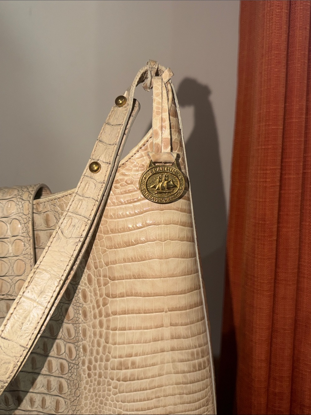 ‼️Brahmin Croc Embossed Leather Shoulder Bag - Picture 2 of 12